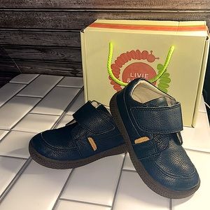LIVIE & LUCA-Maverick Little Boys Navy Leather Shoe Size 11